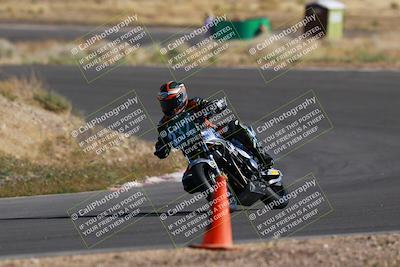 media/Apr-19-2025-AHRMA (Sat) [[3d98ca3309]]/Race/Group 8/Turn 4/